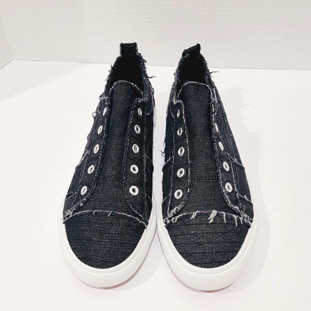Corkys Babalu Sneakers Women's Size 12 Black Distressed Slip On Canvas Shoes EUC
